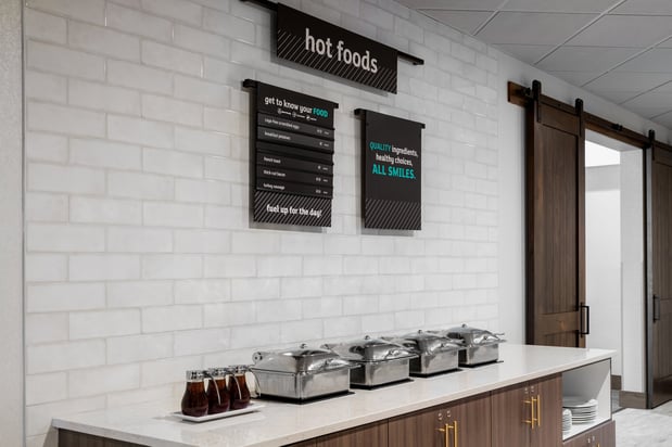 Images Holiday Inn Wichita East I-35 by IHG
