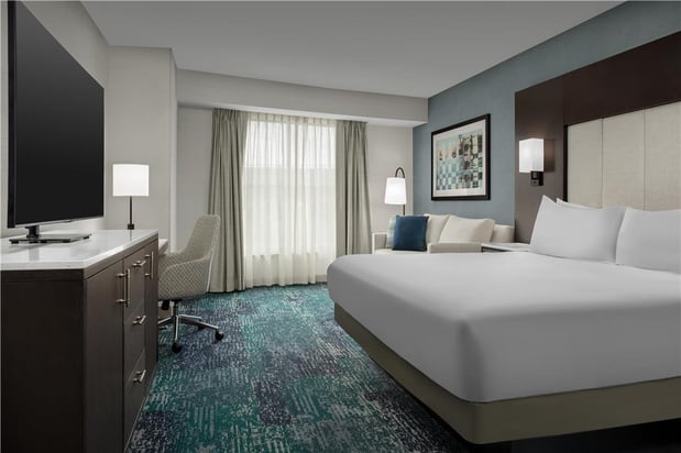 Images Hilton Garden Inn Portsmouth Downtown