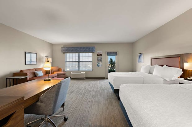 Images Hampton Inn & Suites by Hilton Petoskey