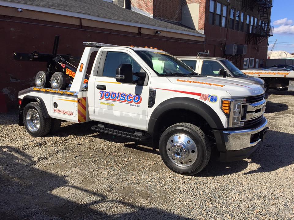Todisco Towing | Boston, MA | 24hr Towing | Accident Recovery | Emergency Roadside Assistance | Equipment Transport | Heavy Duty Service | 617-567-0700