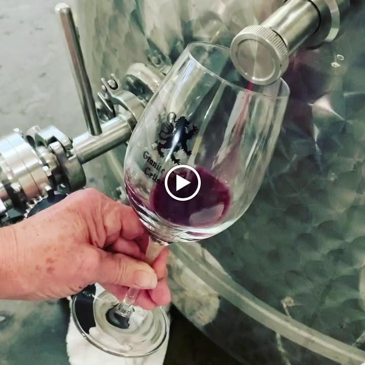 Images Granite Lion Cellars