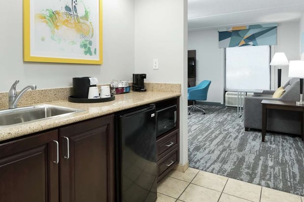 Images Hampton Inn & Suites Panama City Beach-Pier Park Area