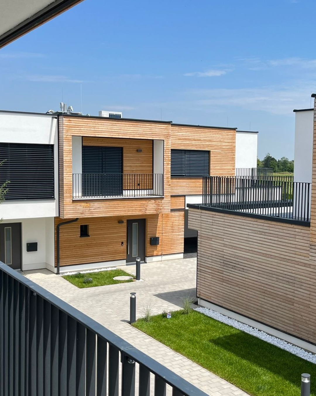 Bild 10 von Weinzetl Fenster u Türen GmbH