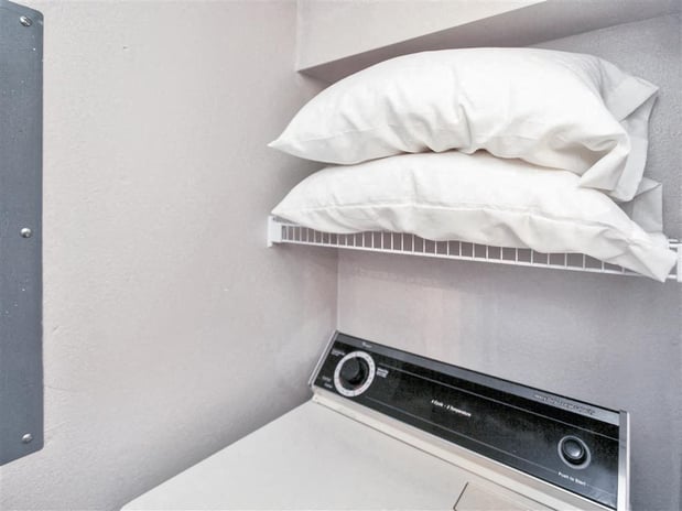 Images Riverside Park Apartments