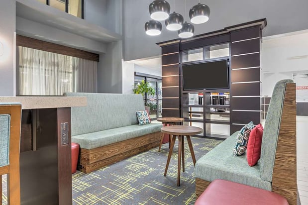 Images Hampton Inn & Suites Lake Jackson-Clute