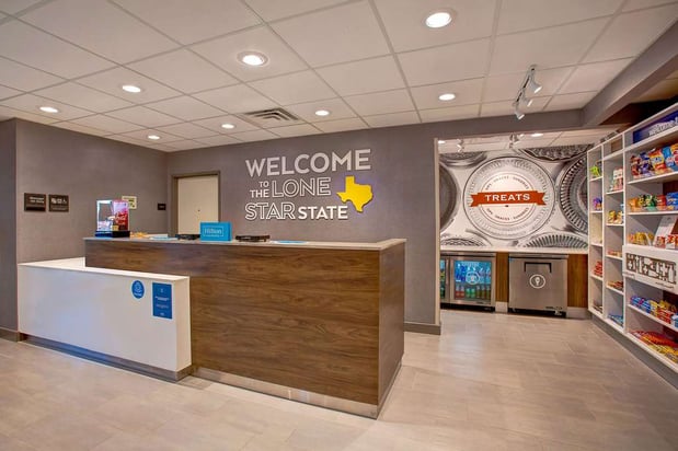 Images Hampton Inn & Suites Borger