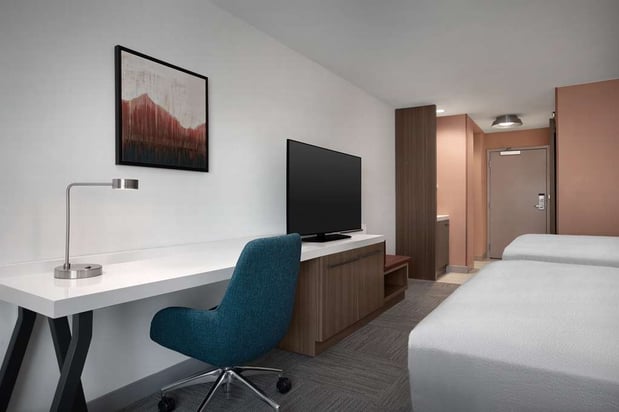 Images Hilton Garden Inn Denver Airport Tower Road