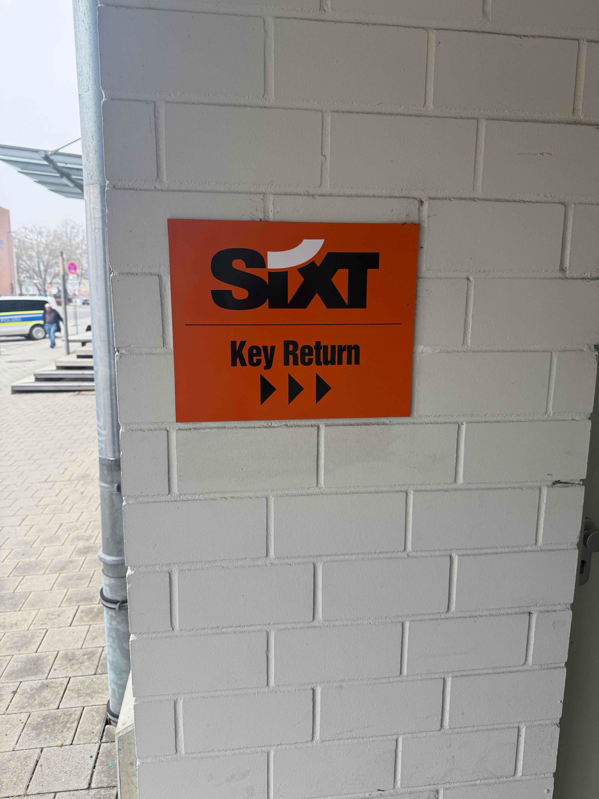 SIXT Autovermietung Ingolstadt Hauptbahnhof, Elisabethstr. 3 in Ingolstadt