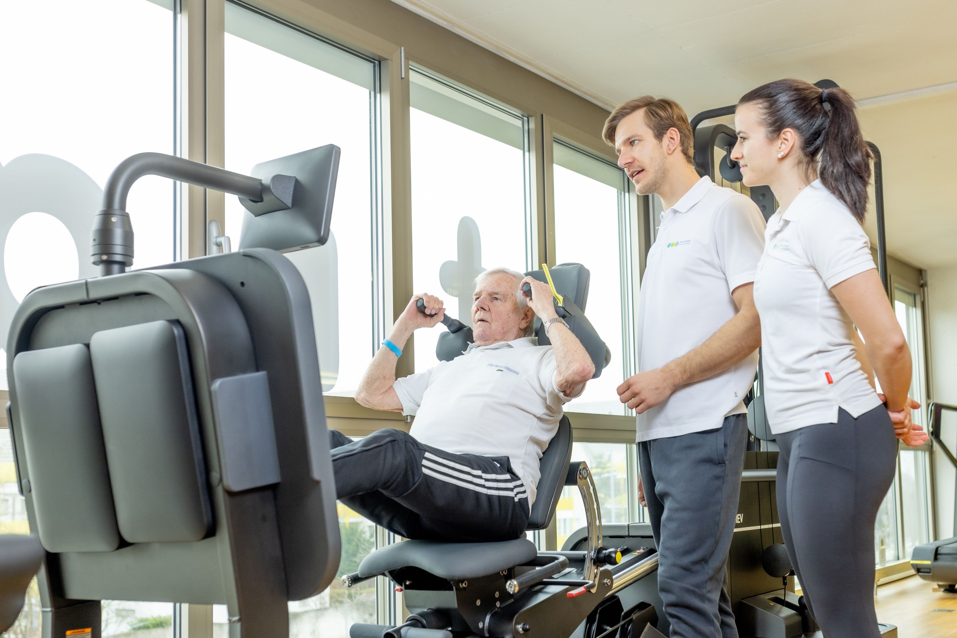 Bilder active physio niederhasli GmbH