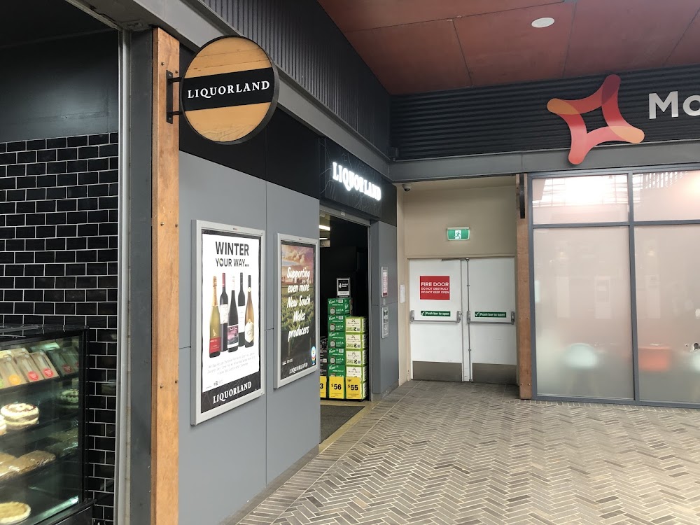 Images Liquorland Moonee Beach