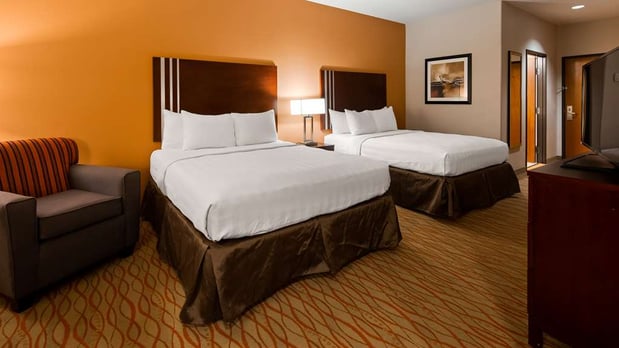 Images Best Western Plus Spring Inn & Suites