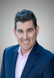 Josh Friedson headshot