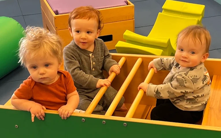 Bring your child into the fun with colorful parachute play that combines movement, music, and cooperation. These activities for children in Rochester Hills encourage participation and give families a joyful way to connect with others.