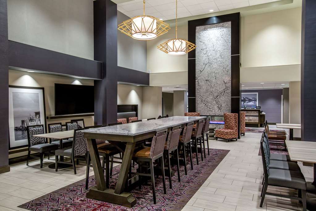 Restaurant Hampton Inn & Suites Reno/Sparks Sparks (775)351-2220