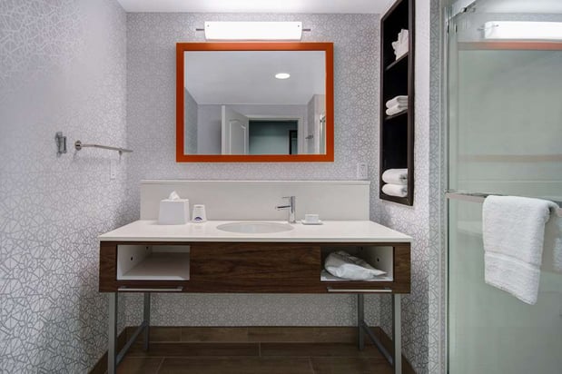 Images Hampton Inn & Suites Yonkers