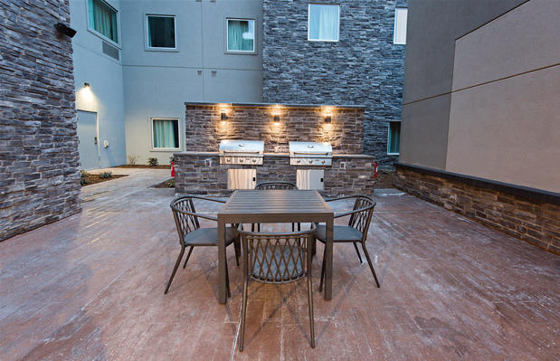 Images Staybridge Suites Denver North - Thornton by IHG