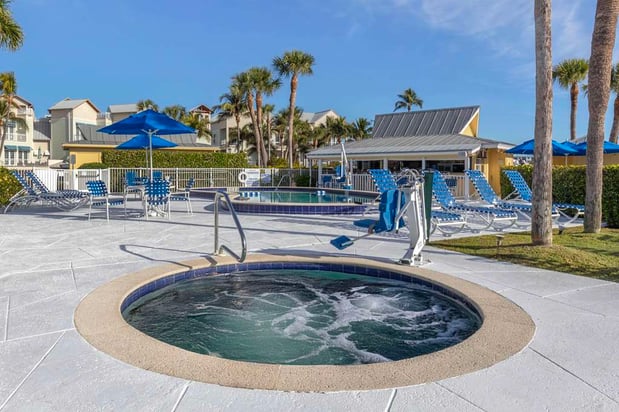 Images Hilton Vacation Club Charter Club Naples Bay