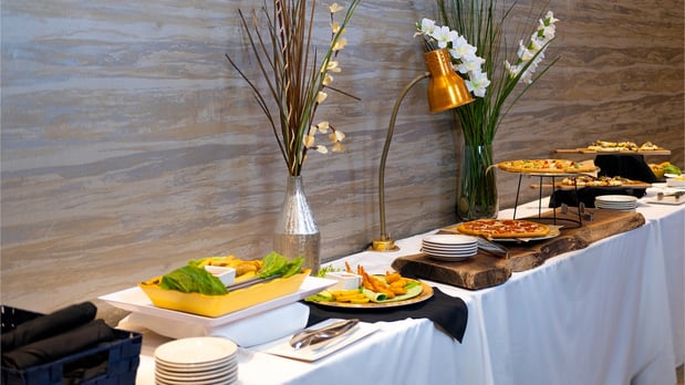 Images Holiday Inn & Suites Philadelphia W - Drexel Hill by IHG