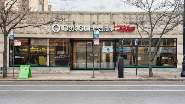 Images Oak Street Health Edgewater Primary Care Clinic