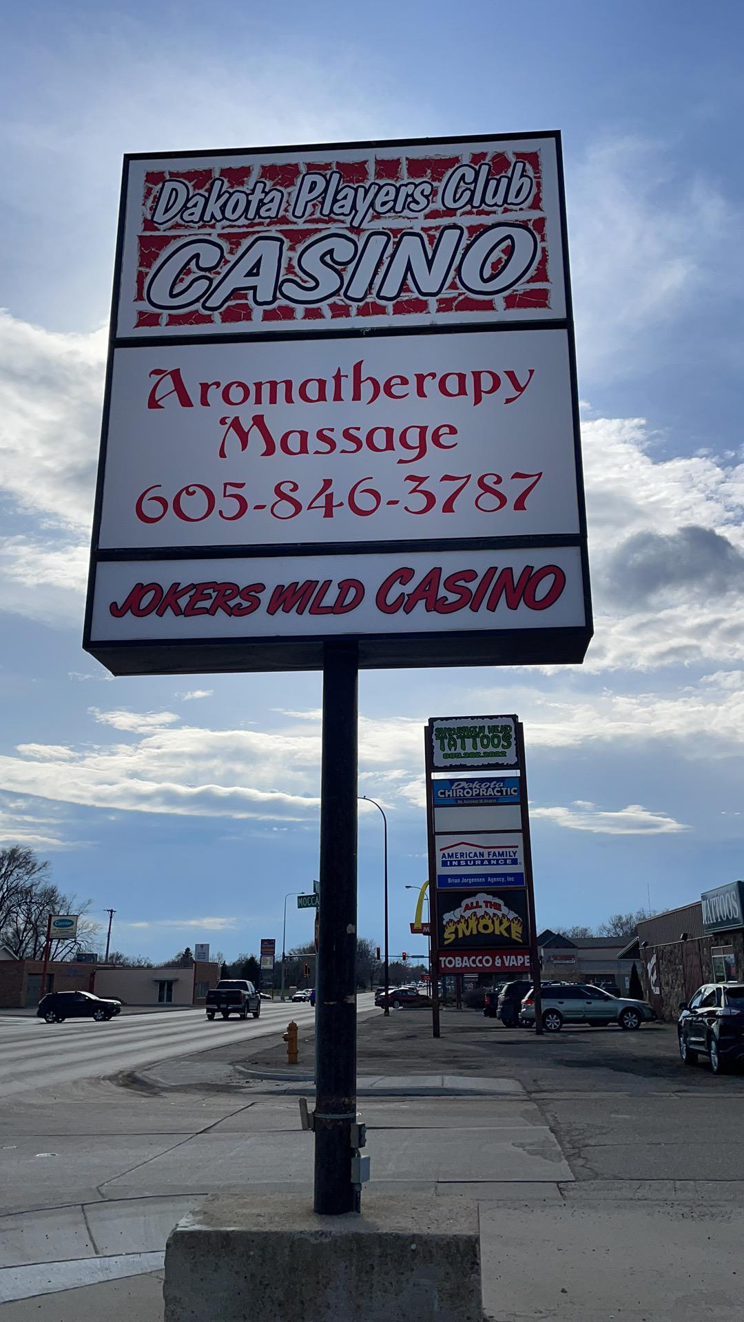Our traditional full body massage in Aberdeen SD includes a combination of different massage therapies like Swedish Massage, Deep Tissue, Sports Massage, Hot Oil Massage at reasonable prices.
