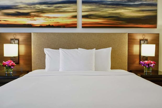 Images Hilton Dallas/Park Cities