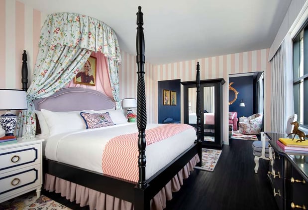 Images Graduate by Hilton Nashville