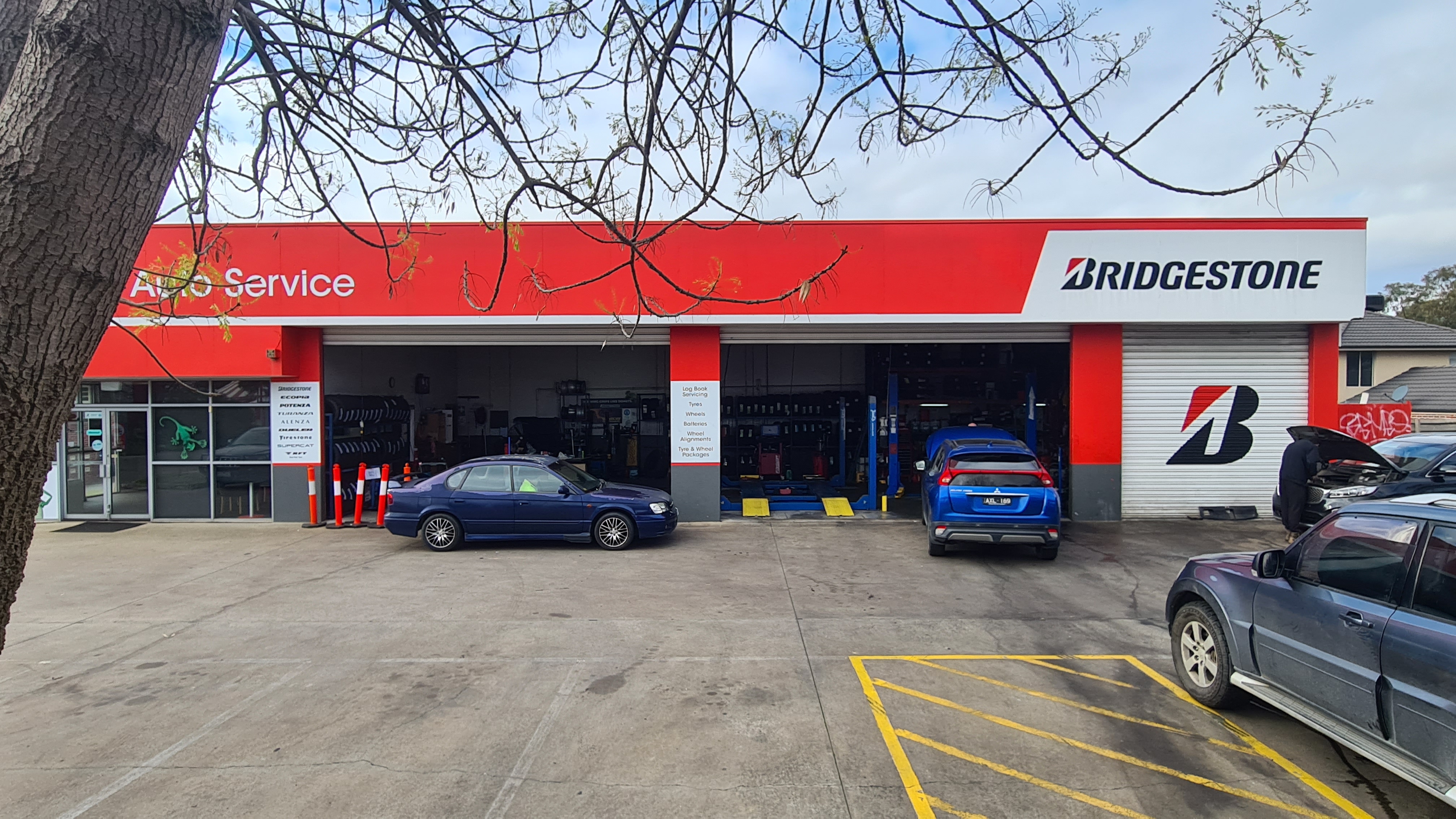 Images Bridgestone Select Tyre & Auto Hampton Park