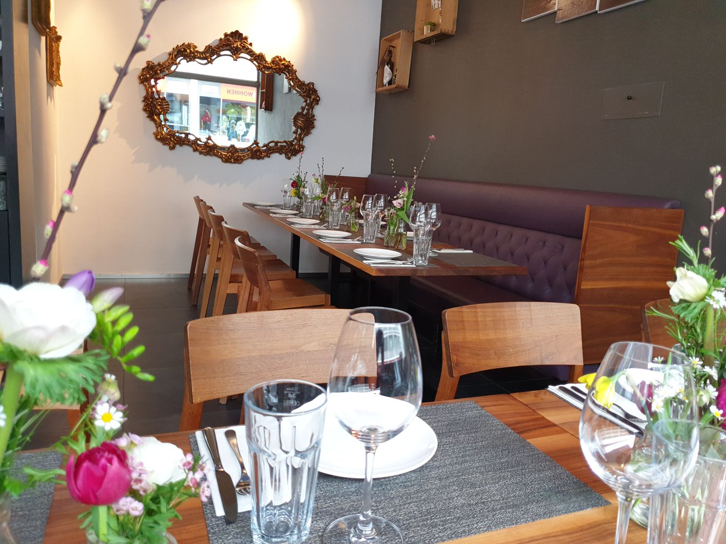 Bilder Volver - Café Tapas Vinos