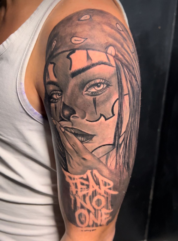 Images Shining tattoo saloon di Michele Rotolo