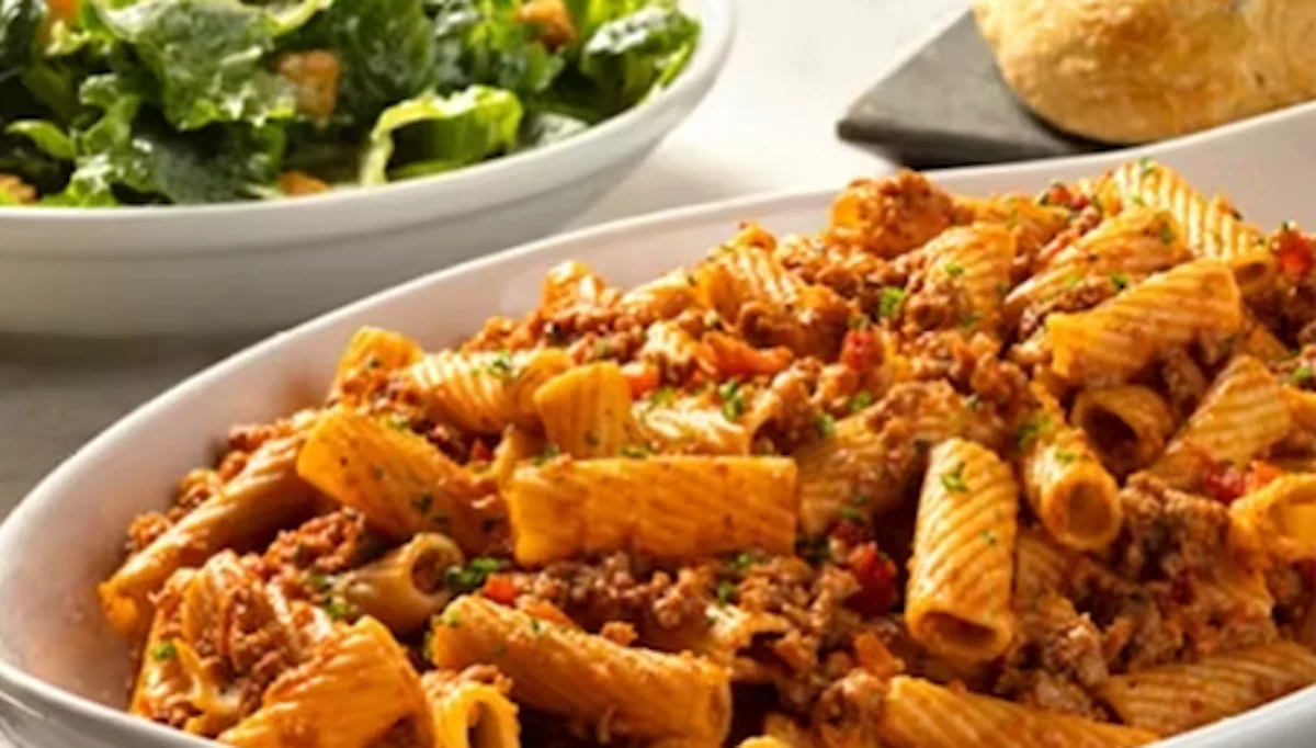 Rigatoni Bolognese - Pastas