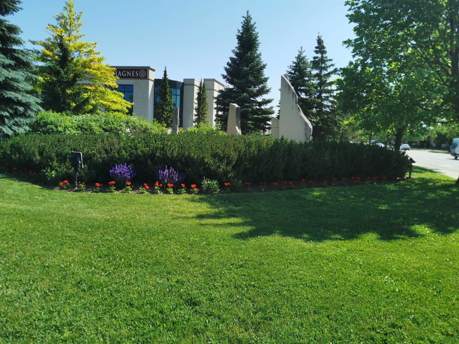 Images Green Ontario landscaping & snow removal