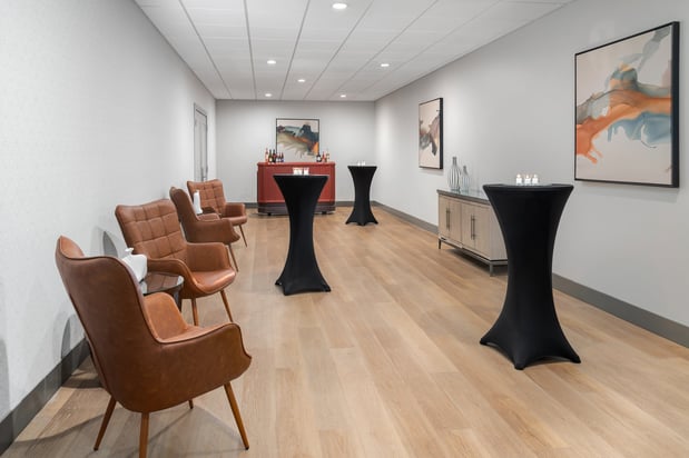 Images Holiday Inn Wichita East I-35 by IHG