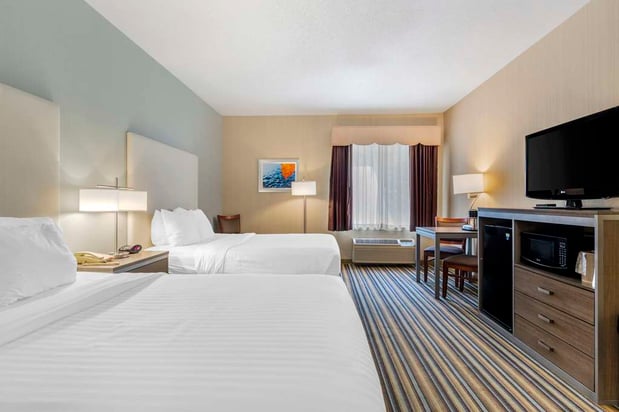 Images Best Western Plus New England Inn & Suites