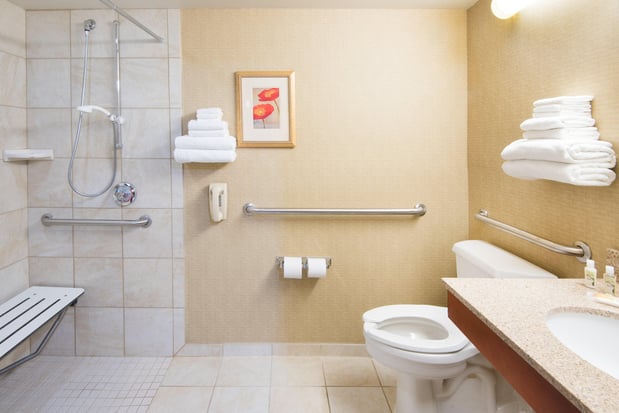 Images Holiday Inn & Suites Cincinnati-Eastgate (I-275E) by IHG