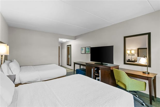 Images Hampton Inn & Suites Baltimore/Woodlawn