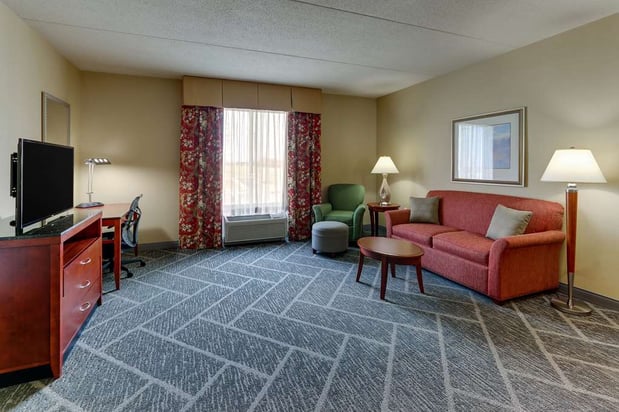 Images Hilton Garden Inn Indianapolis Airport