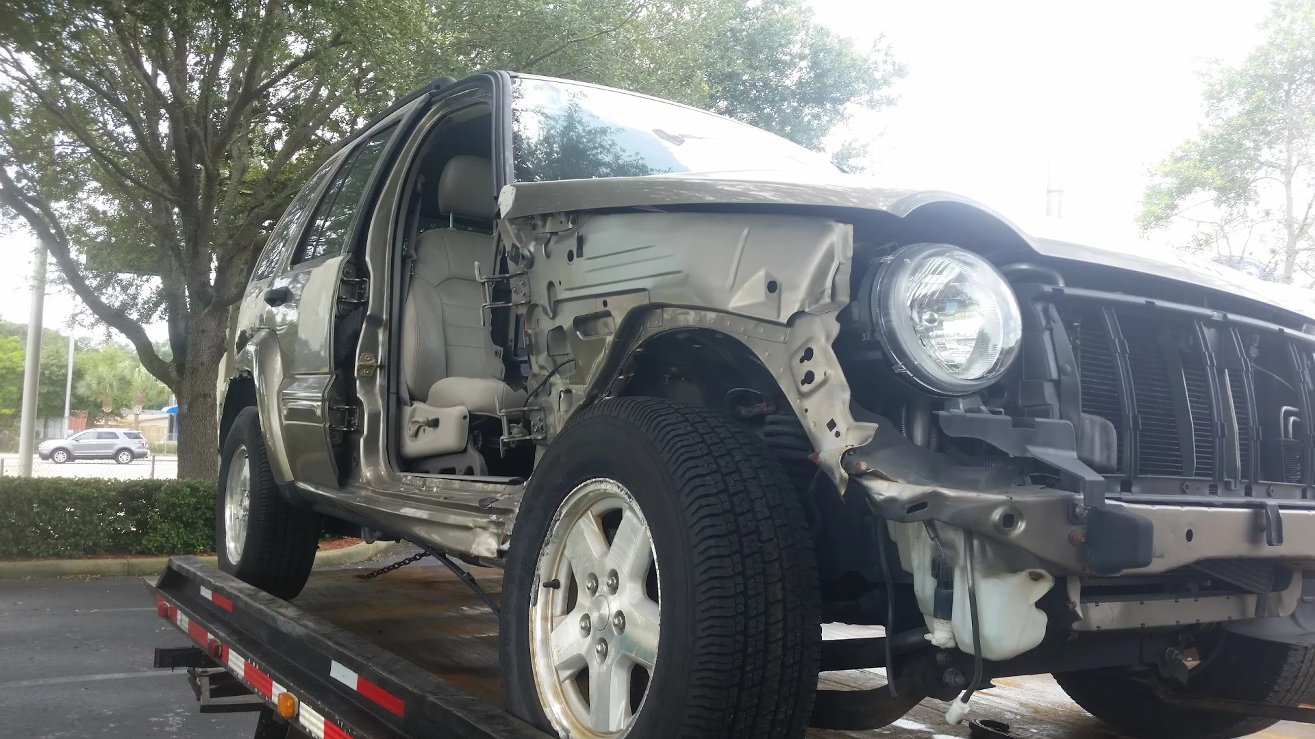 2003 Jeep Liberty, some assembly required Florida Junk Cars Tampa (813)833-9273