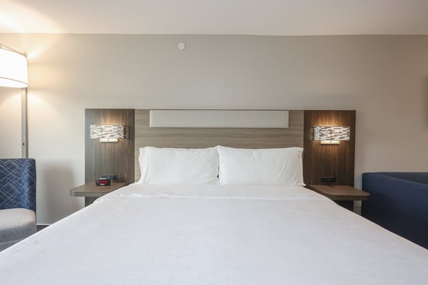 Images Holiday Inn Express & Suites Tulsa South Bixby by IHG