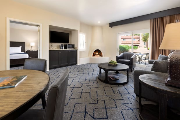 Images Scottsdale Plaza Resort