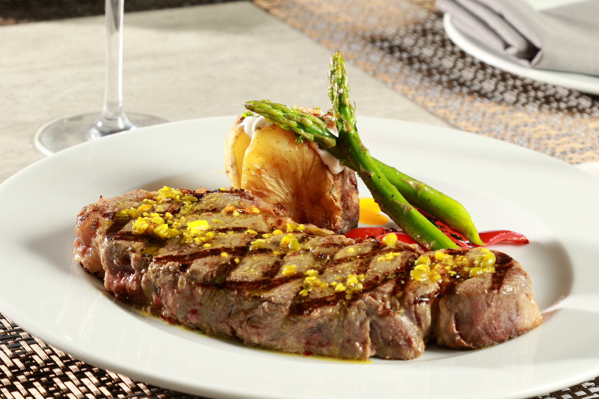 Images Holiday Inn & Suites Monterrey Apodaca Zona Airport by IHG