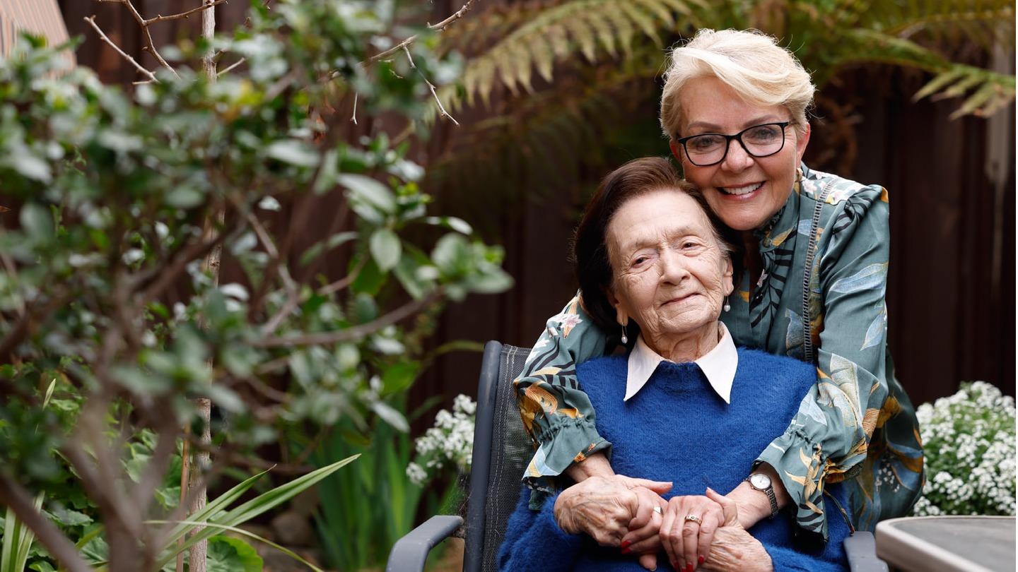 Images Uniting AgeWell Hume Home Care