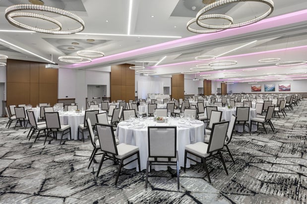 Images Crowne Plaza Lansing by IHG