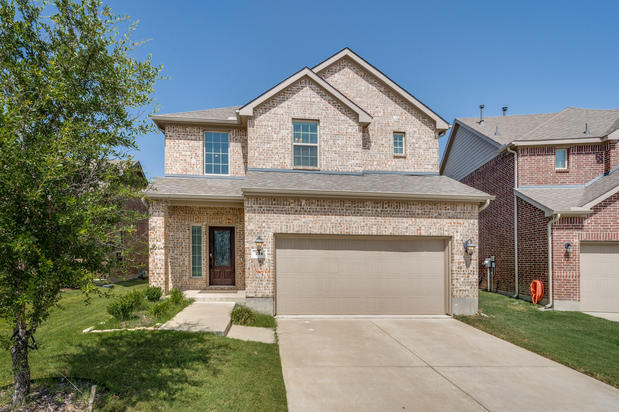 Images Marcus Ku, Dallas Realtor