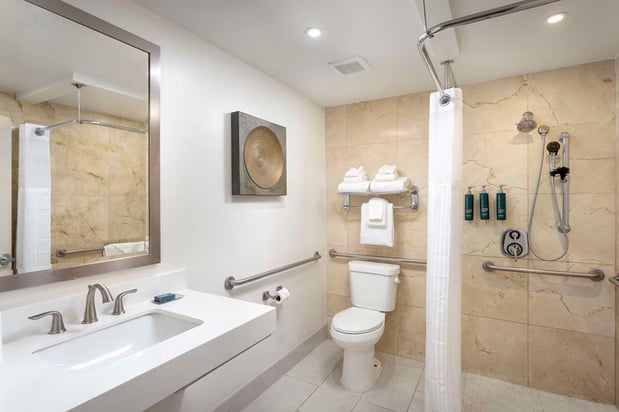 Images DoubleTree by Hilton San Diego Bayside