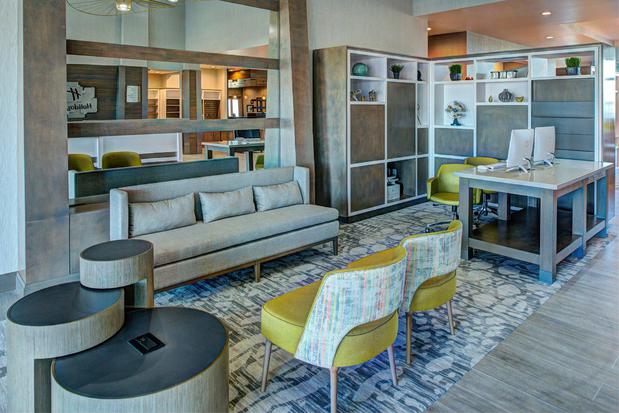 Images Holiday Inn & Suites Houston West - Katy Mills, an IHG Hotel