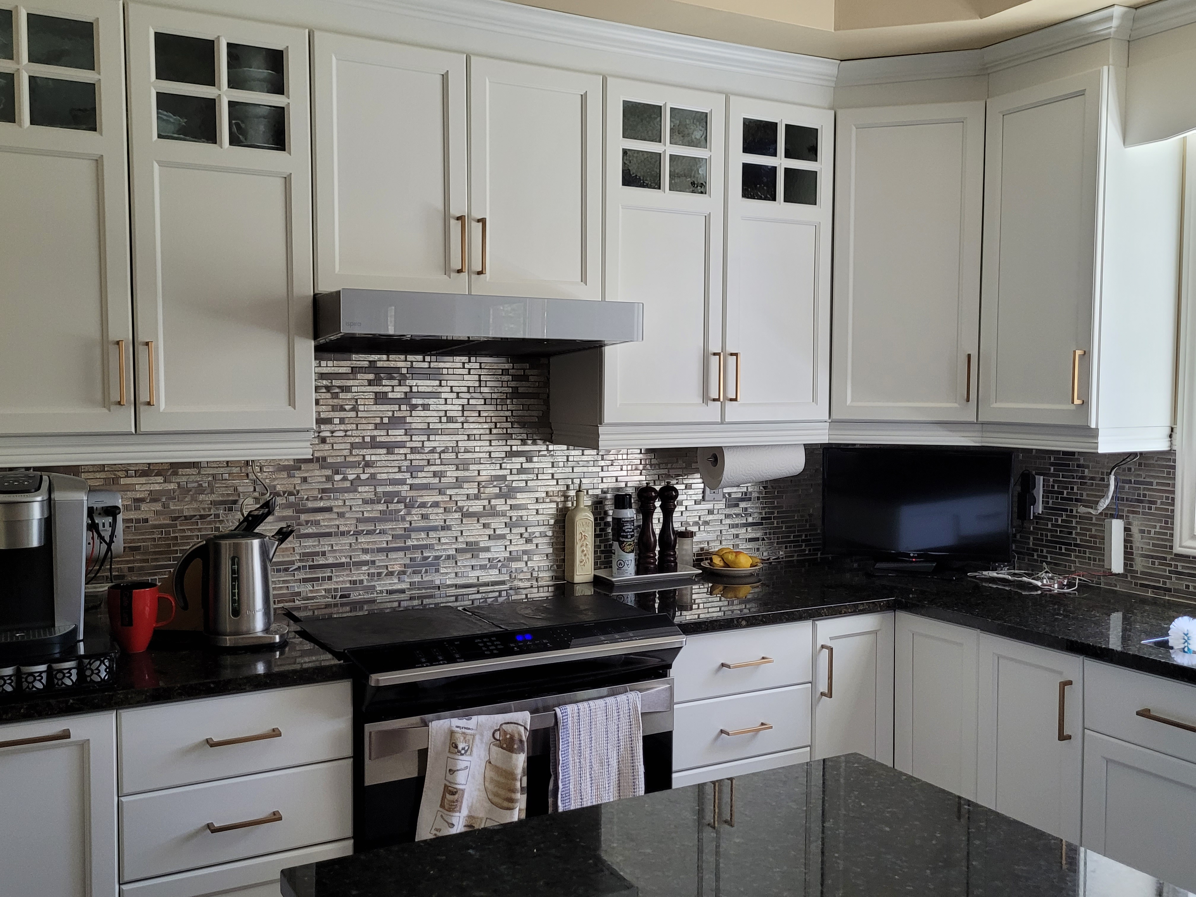 Images Finition Jaro | Spécialiste en relooking et rénovation de cuisines | Estrie