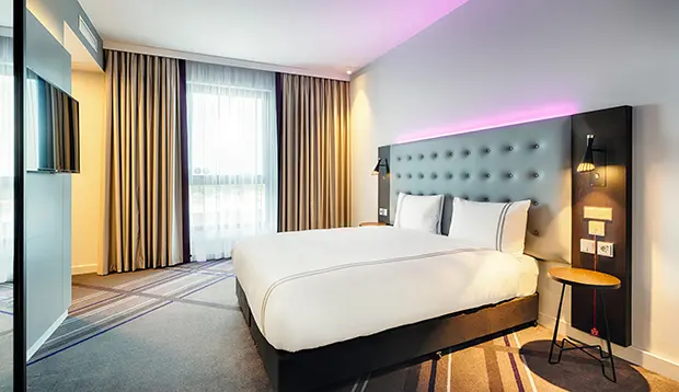 Premier Inn Berlin Airport Hotel, Alexander-Meissner-Str.2 in Berlin