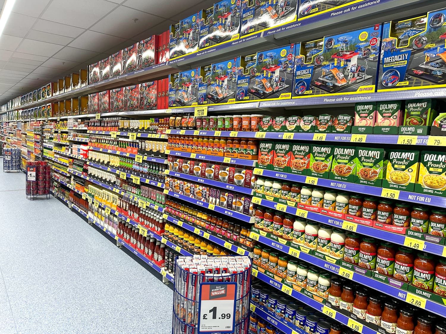 Images B&M Home Store with Garden Centre