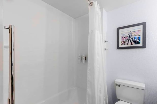 Images Hilton Garden Inn Freeport Downtown