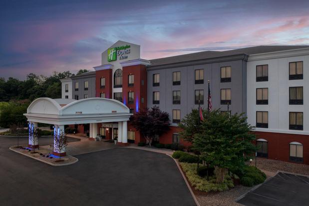 Images Holiday Inn Express & Suites Knoxville-Clinton, an IHG Hotel